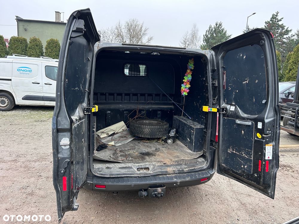 Ford Transit Custom - 11