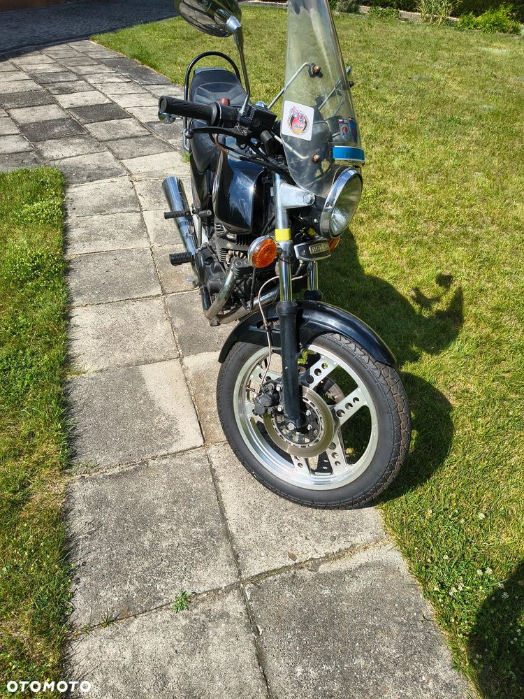Honda CB - 2