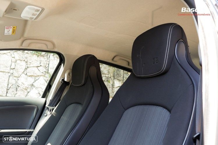 Renault Zoe (c/ Bateria) Life 40 - 14