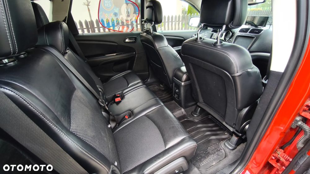 Dodge Journey 2.7 V6 R/T - 18