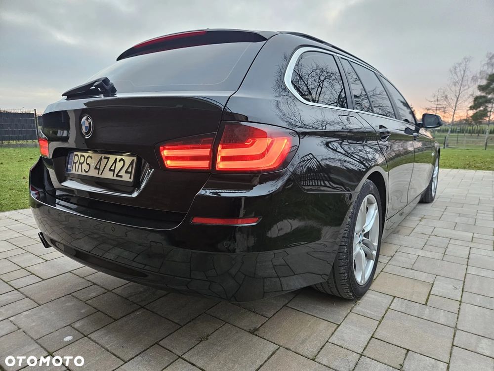 BMW Seria 5 530d Touring - 3