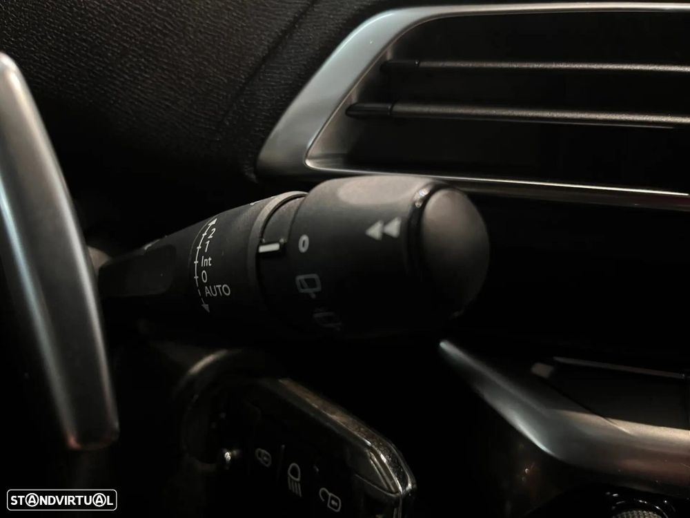 Peugeot 3008 BlueHDi 130 Stop & Start EAT8 Active - 21