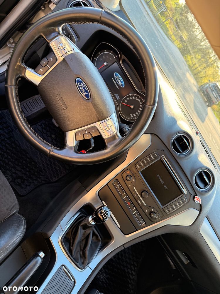 Ford Mondeo 2.0 TDCi Titanium - 8
