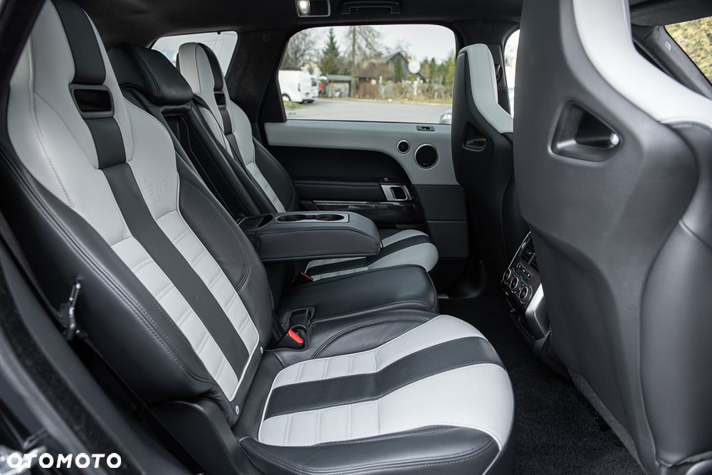 Land Rover Range Rover Sport - 31