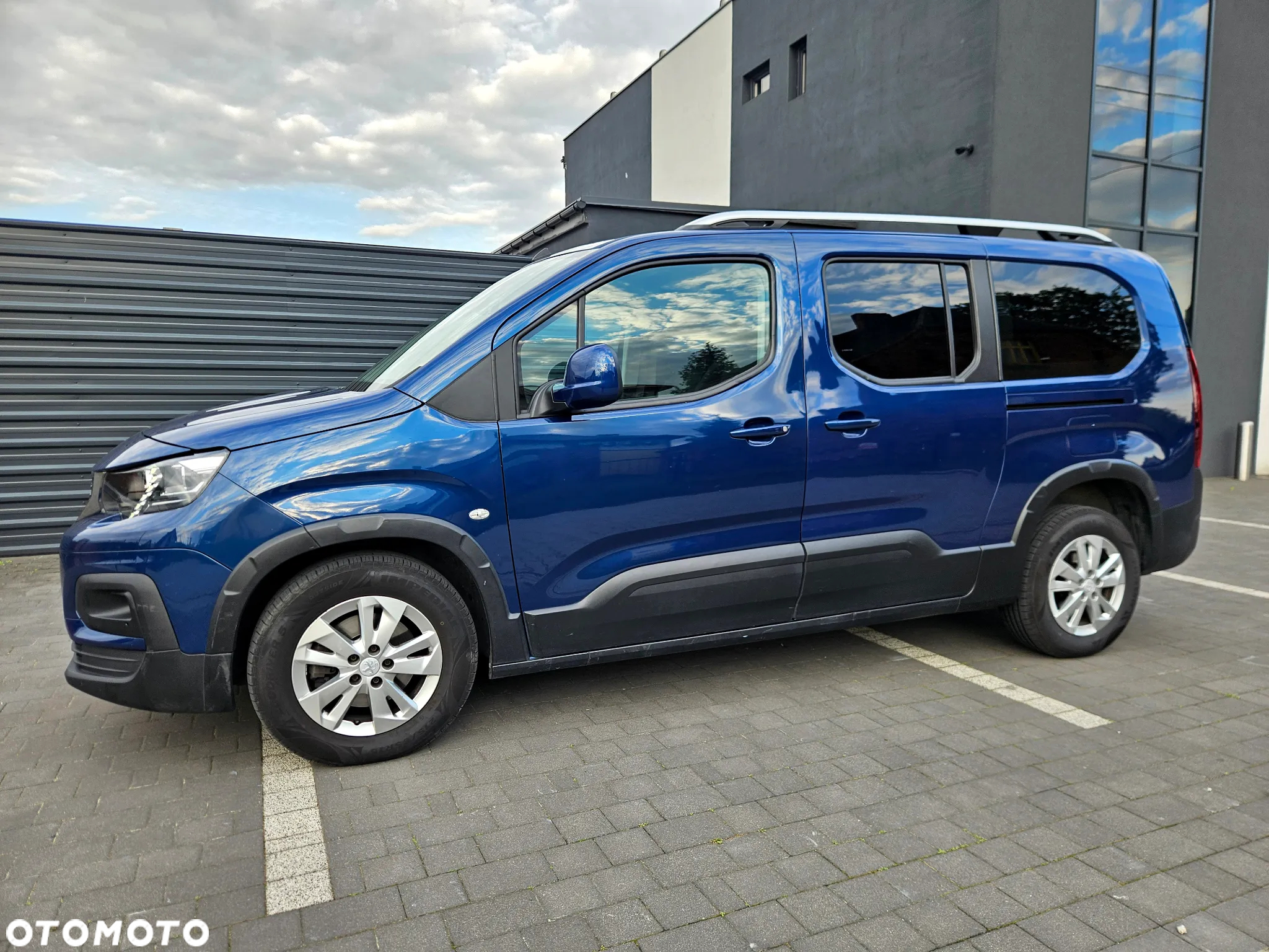 Peugeot Rifter - 23