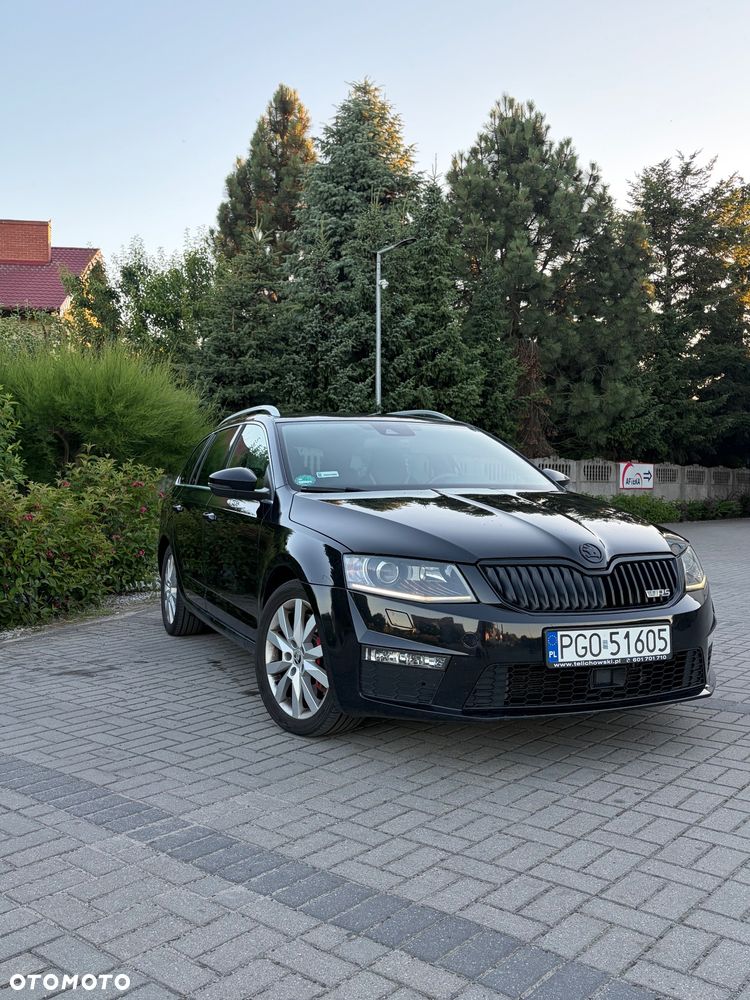 Skoda Octavia 2.0 TDI RS DSG - 2
