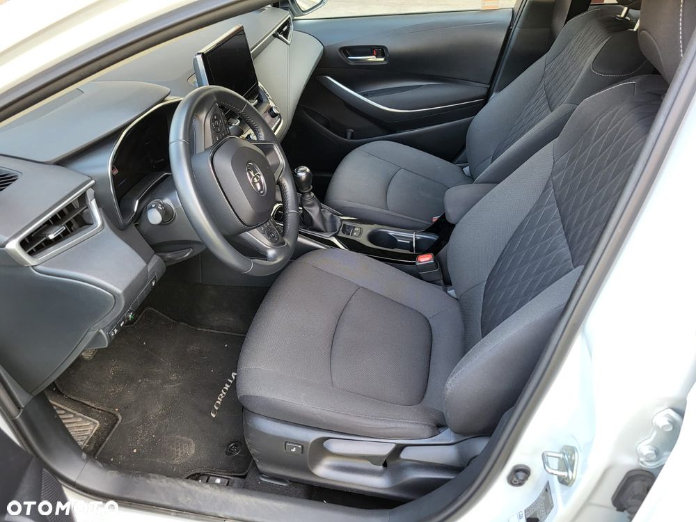 Toyota Corolla 1.5 Comfort - 8