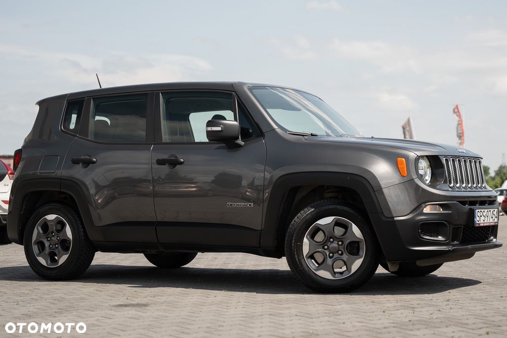 Jeep Renegade 1.6 E-TorQ Sport FWD - 8