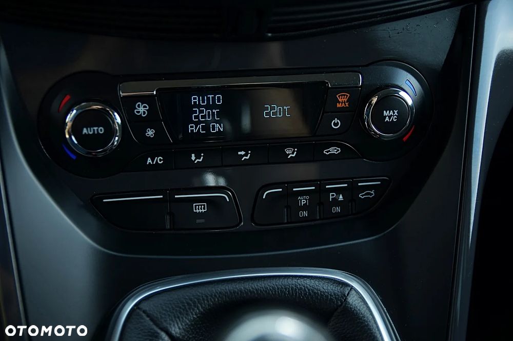 Ford Kuga 2.0 TDCi 4x4 Individual - 33