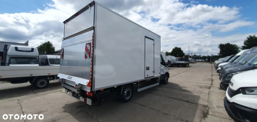 Iveco Daily 35S18 - 10