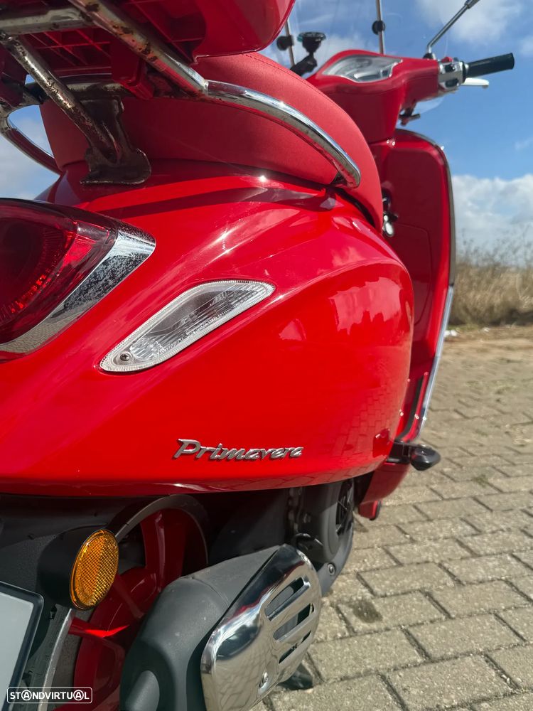 Vespa Primavera ABS Product Red - 7
