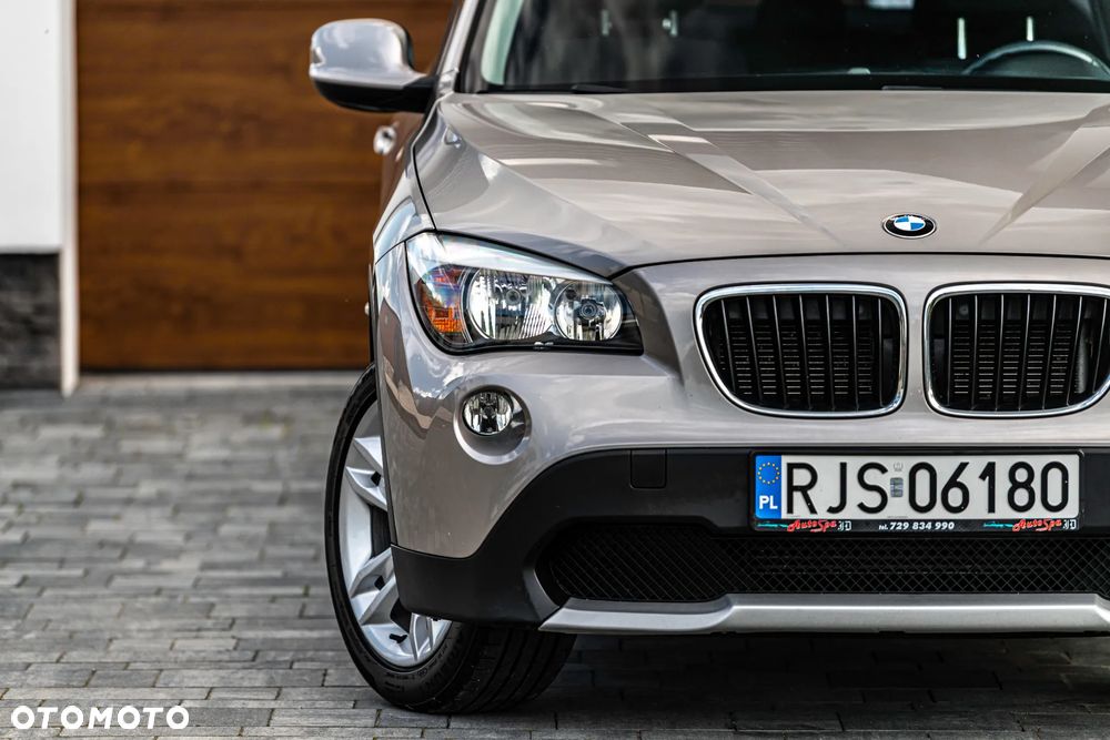 BMW X1 sDrive18d - 13