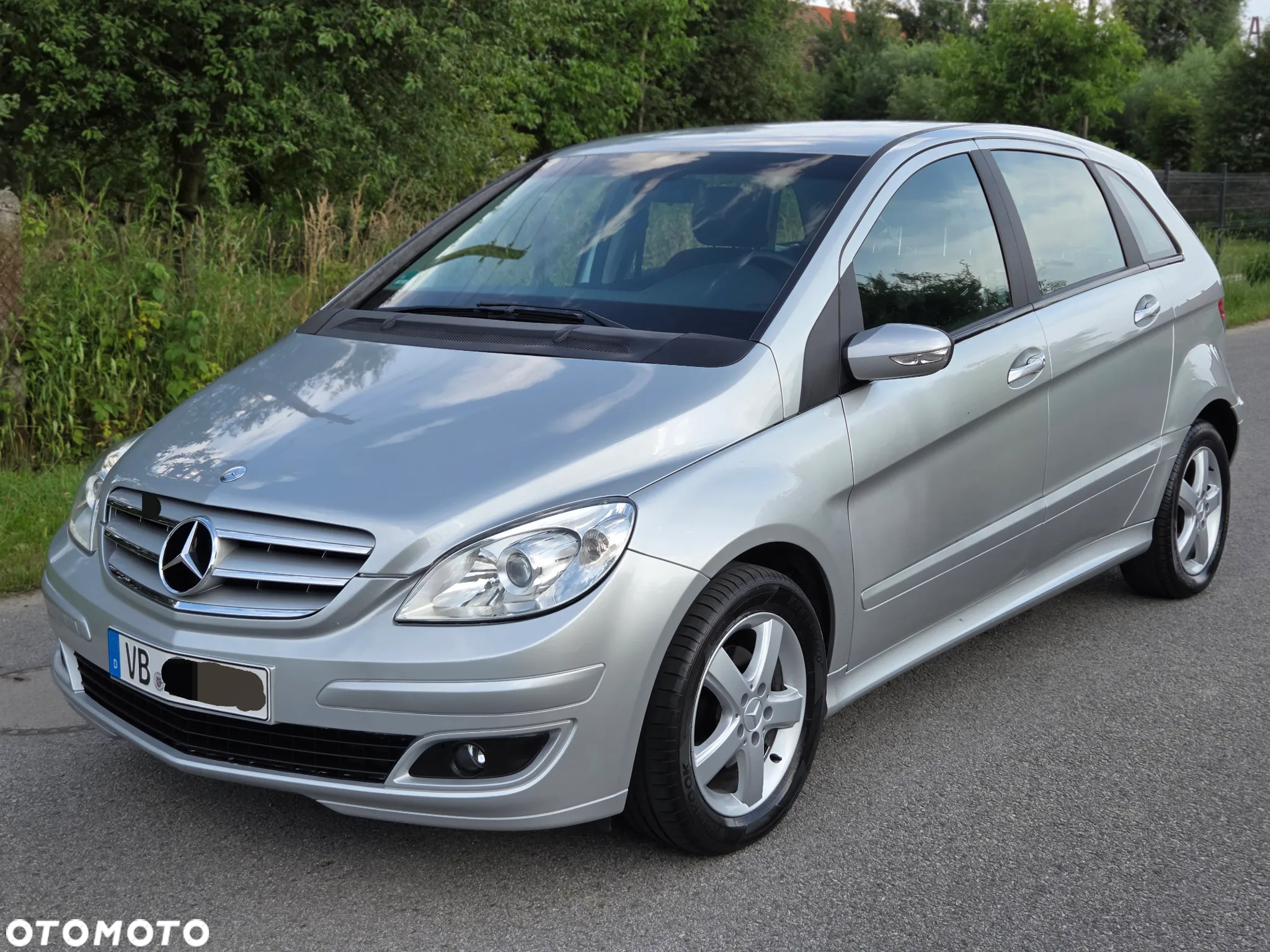 Mercedes-Benz Klasa B 160 BlueEFFICIENCY SPORT EDITION - 2