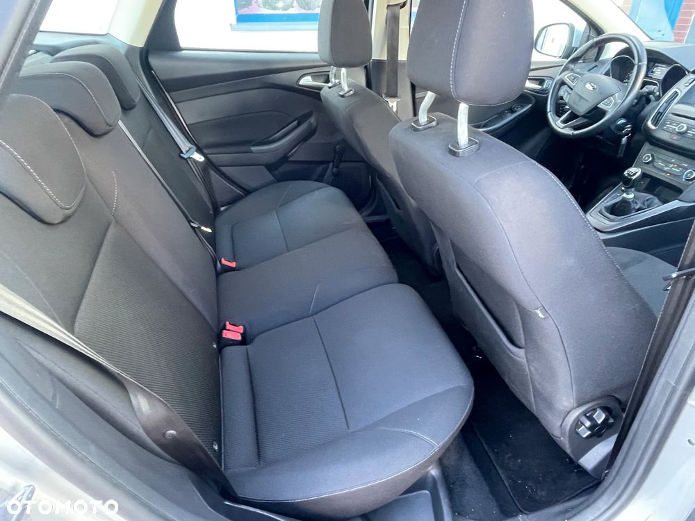 Ford Focus 1.0 EcoBoost Edition Start - 25