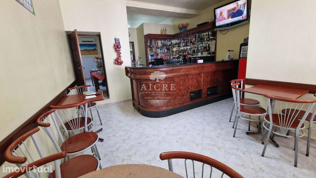 Restaurante com imóvel incluído localizado na simpática localidade do - Grande imagem: 3/17