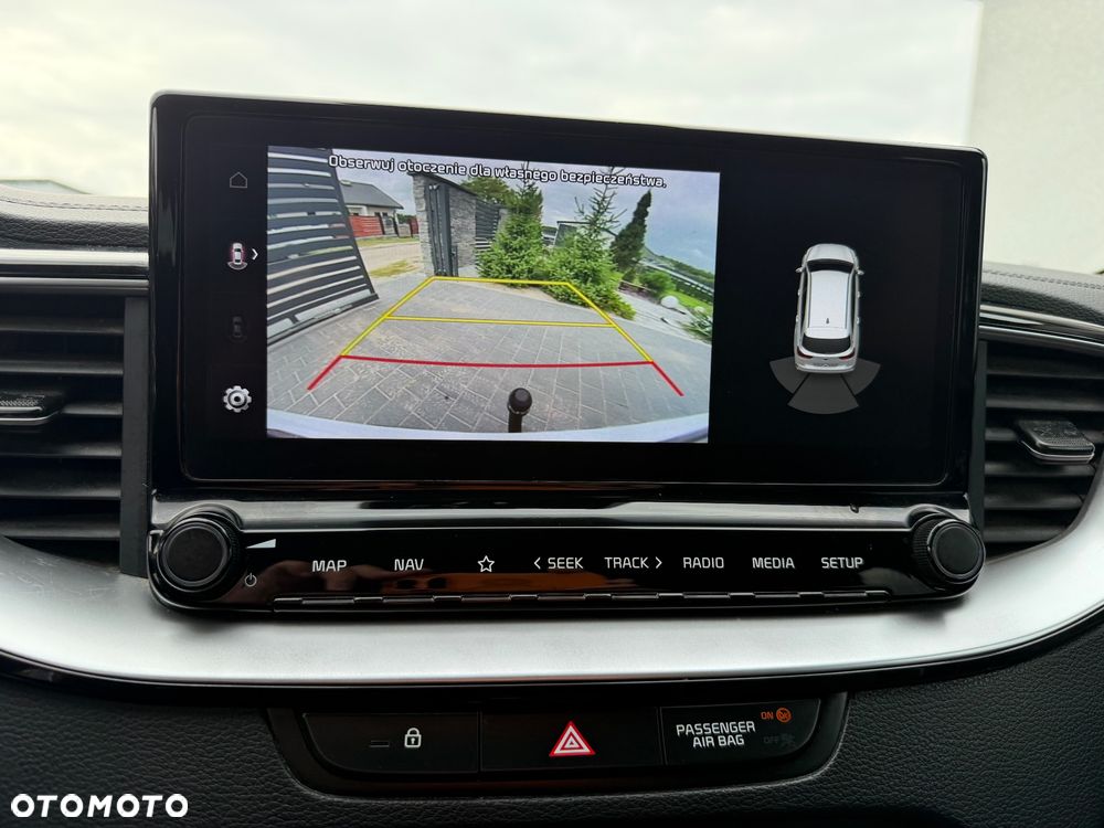 Kia Ceed - 30