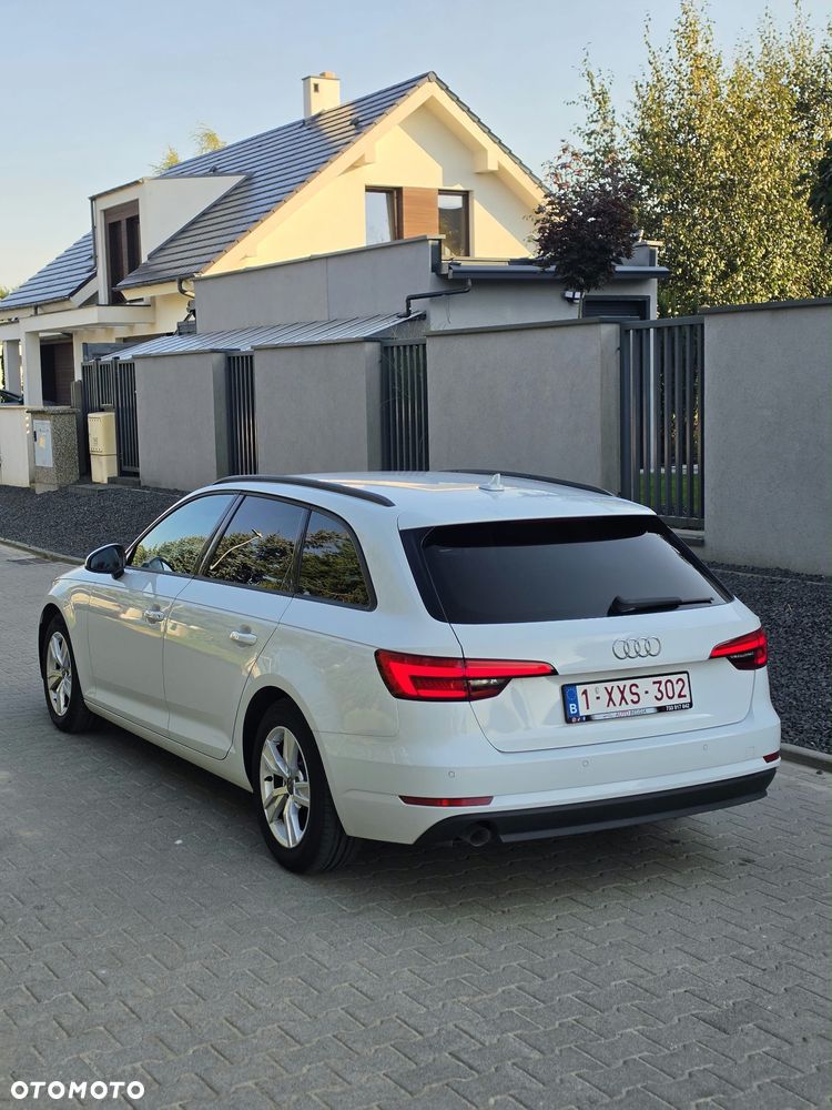 Audi A4 Avant 2.0 TDI ultra S tronic sport - 10