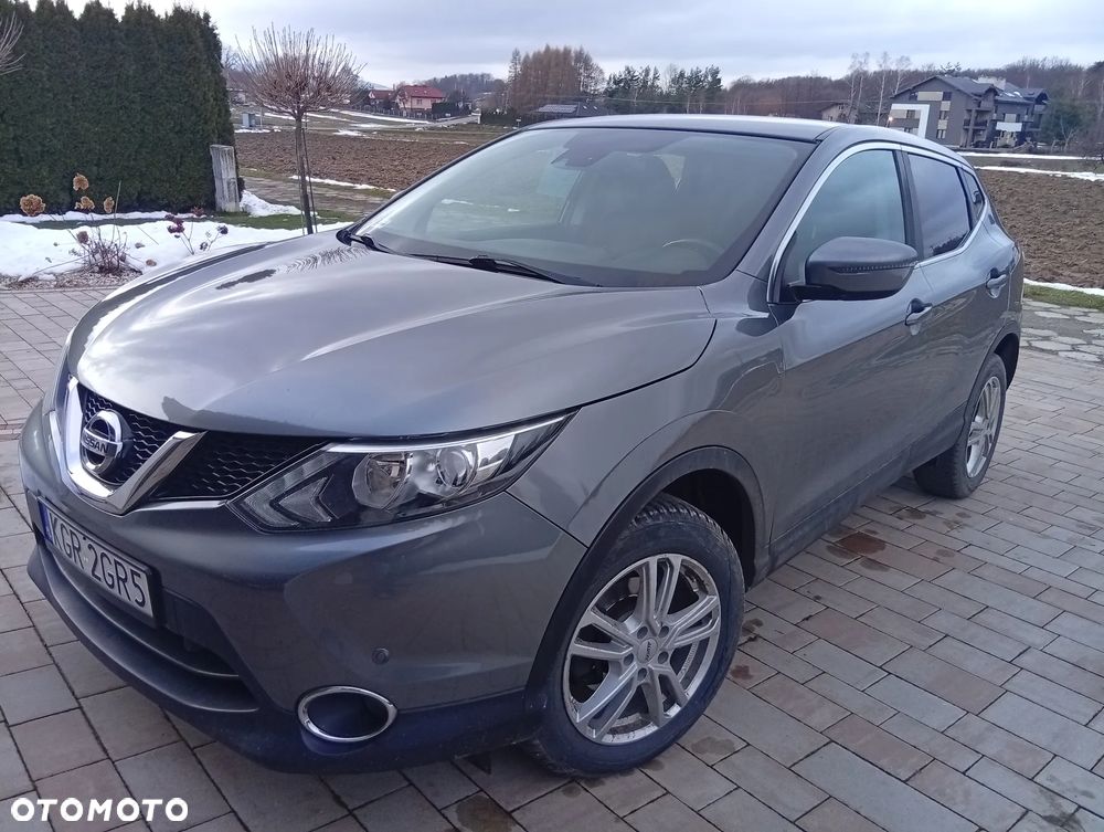 Nissan Qashqai - 1