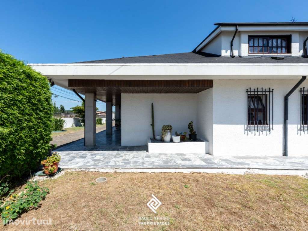 Moradia V6+1 em Vila Nova de Gaia - Grande imagem: 3/31