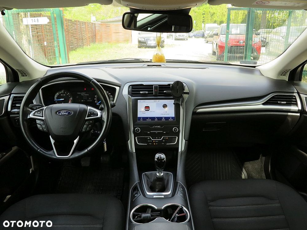 Ford Mondeo 2.0 TDCi Trend - 10