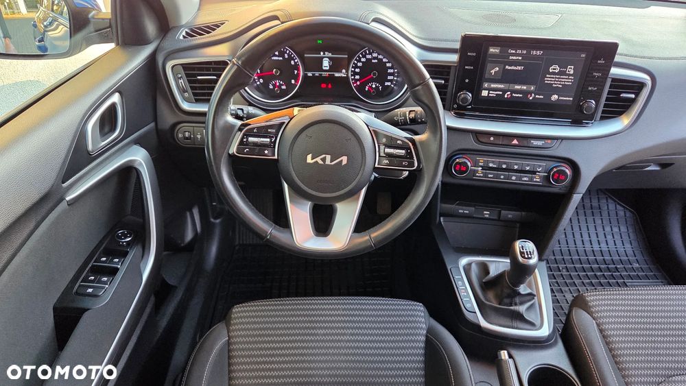 Kia Ceed 1.5 T-GDI M - 14