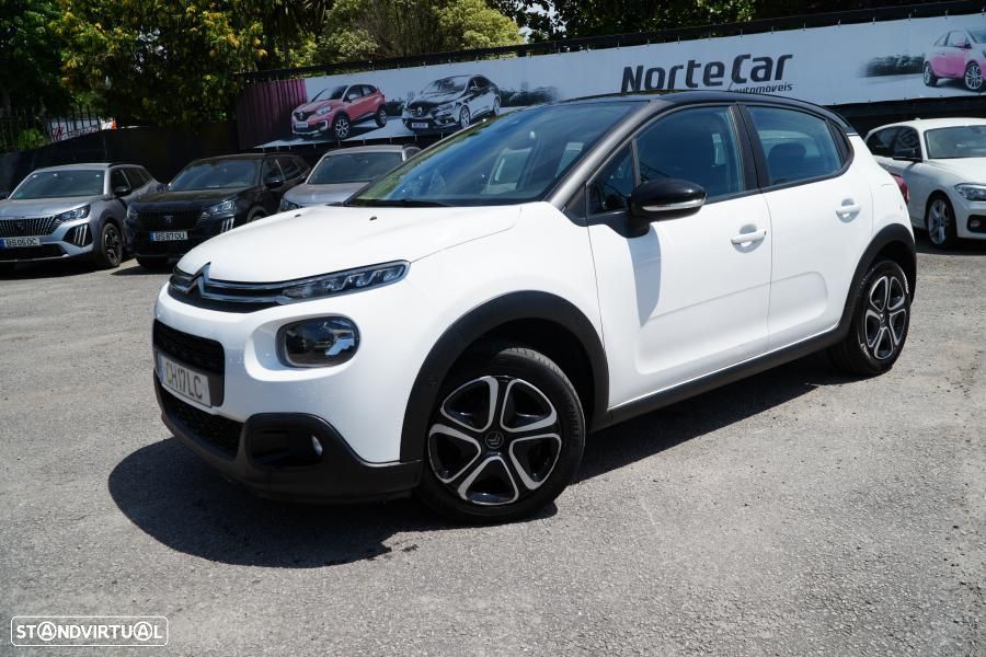 Citroën C3 1.2 PureTech Shine - 2