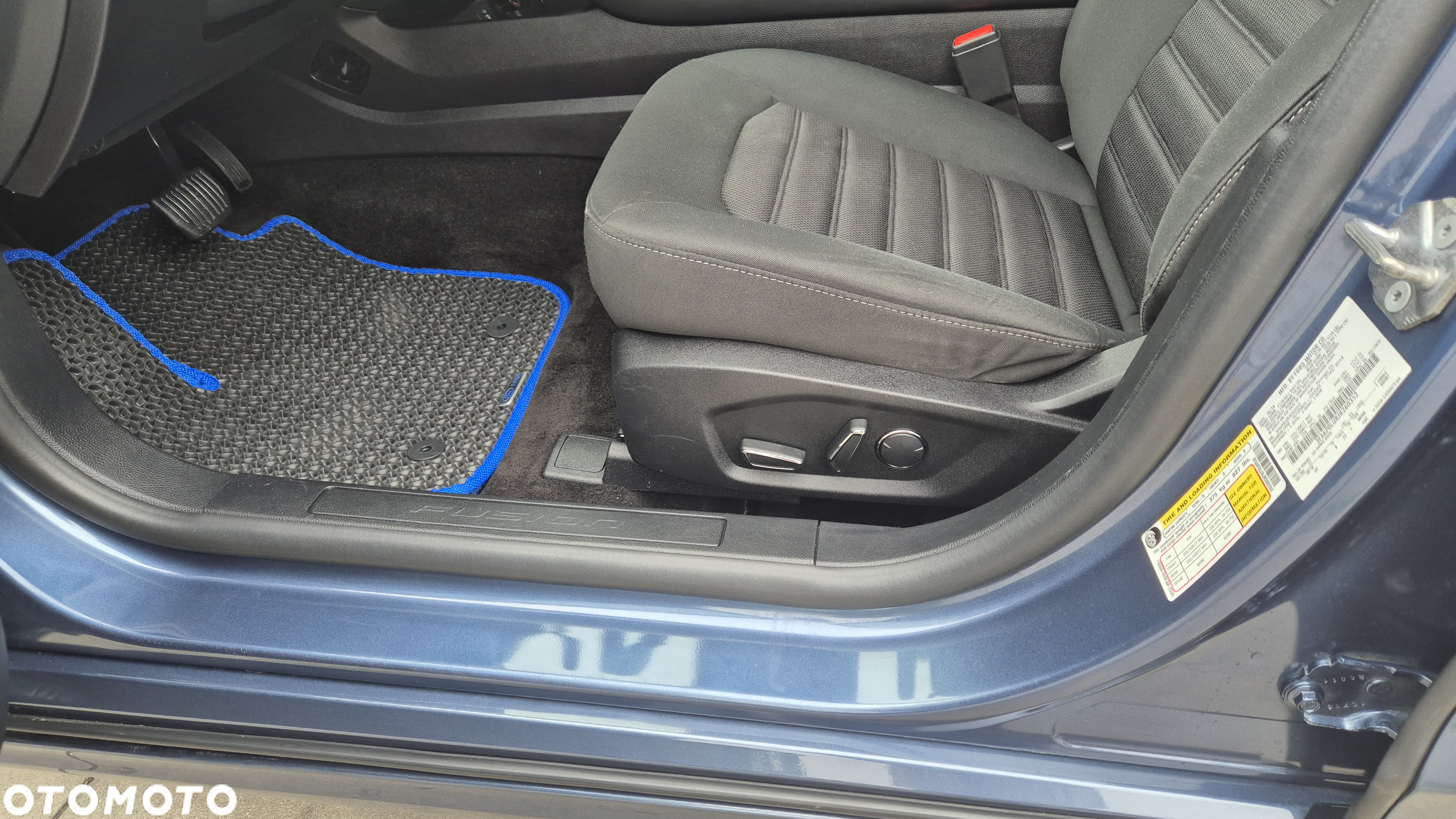 Ford Fusion - 7