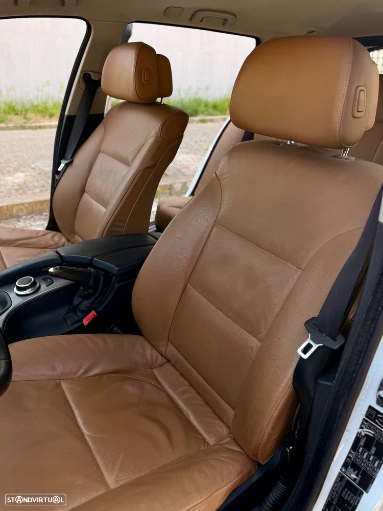 BMW 520 Gran Turismo - 14