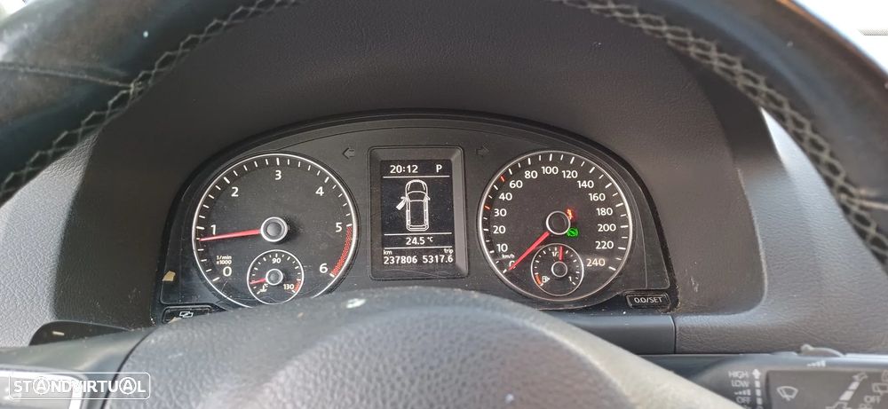 VW Touran 1.6 TDI Blue.Confortline DSG 7L - 16