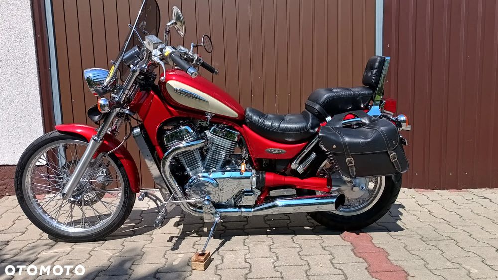 Suzuki VS - 19