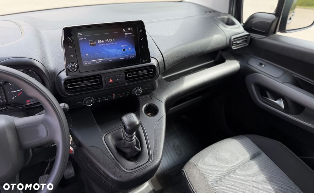 Toyota Proace City Verso Long 1.2 D-4T Business - 29