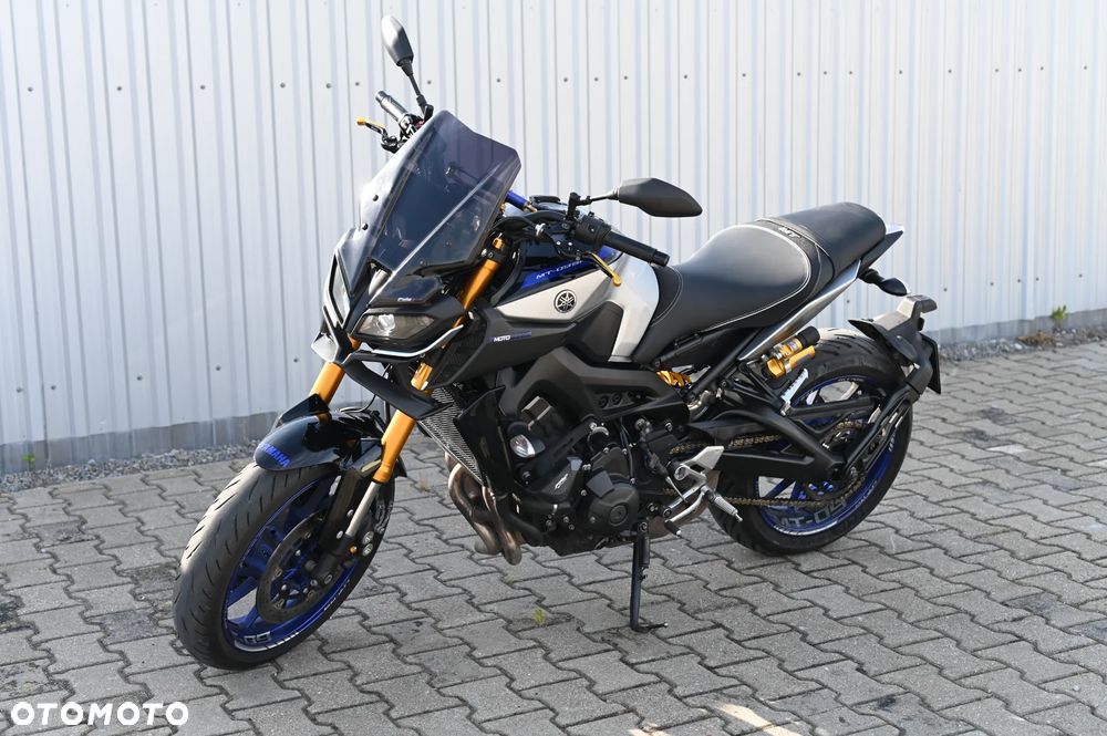 Yamaha MT - 11