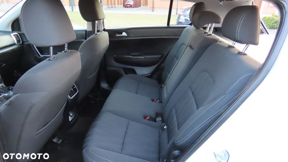 Kia Sportage 1.6 GDI 2WD Attract - 17