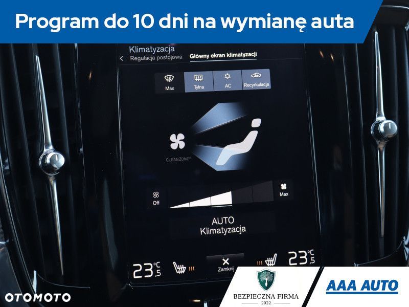 Volvo V90 Cross Country - 19