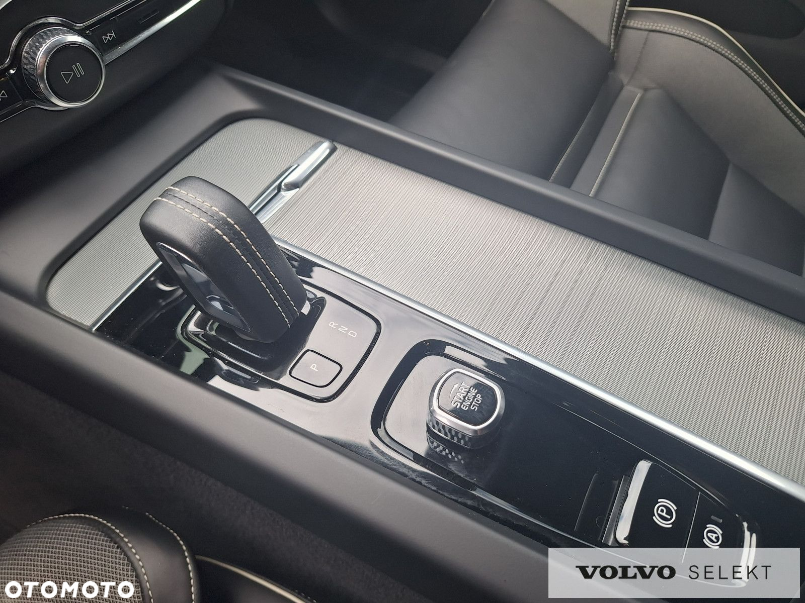 Volvo XC 60 - 25