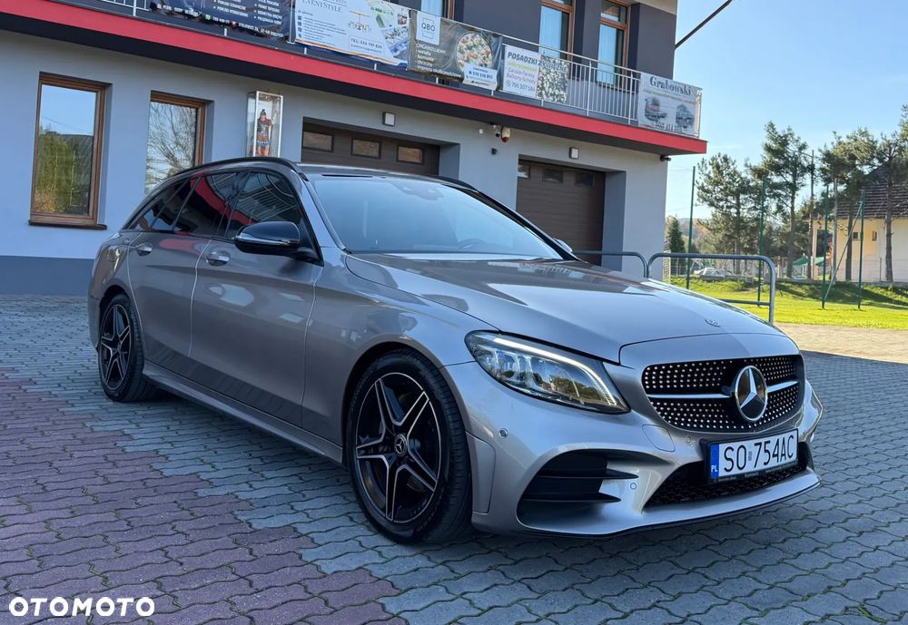 Mercedes-Benz Klasa C 180 T 9G-TRONIC AMG Line - 4