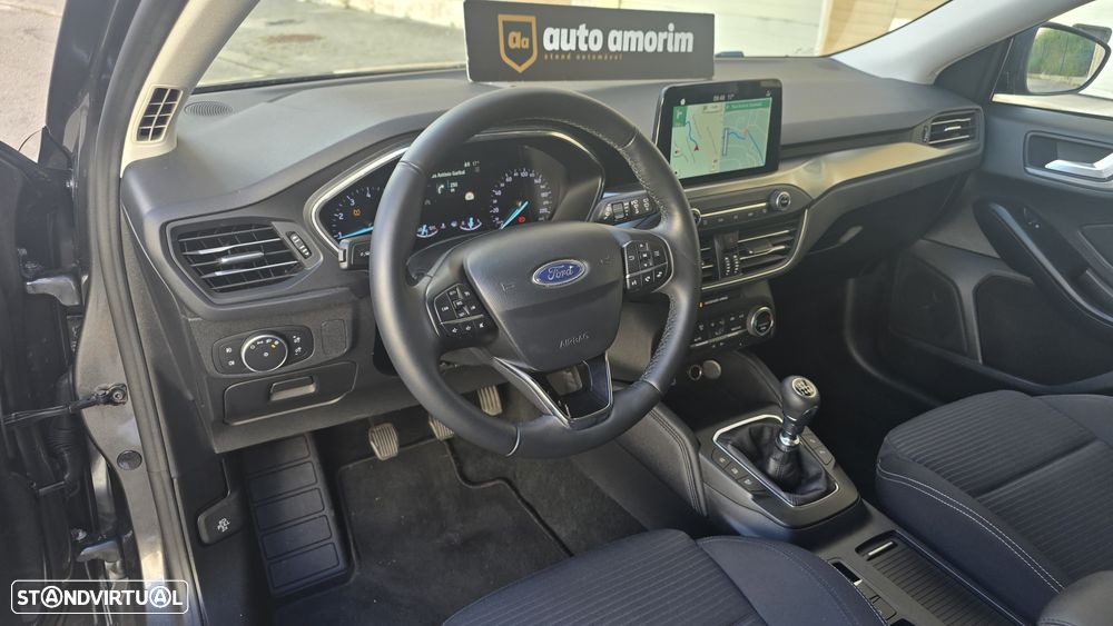 Ford Focus 1.0 EcoBoost Titanium - 16