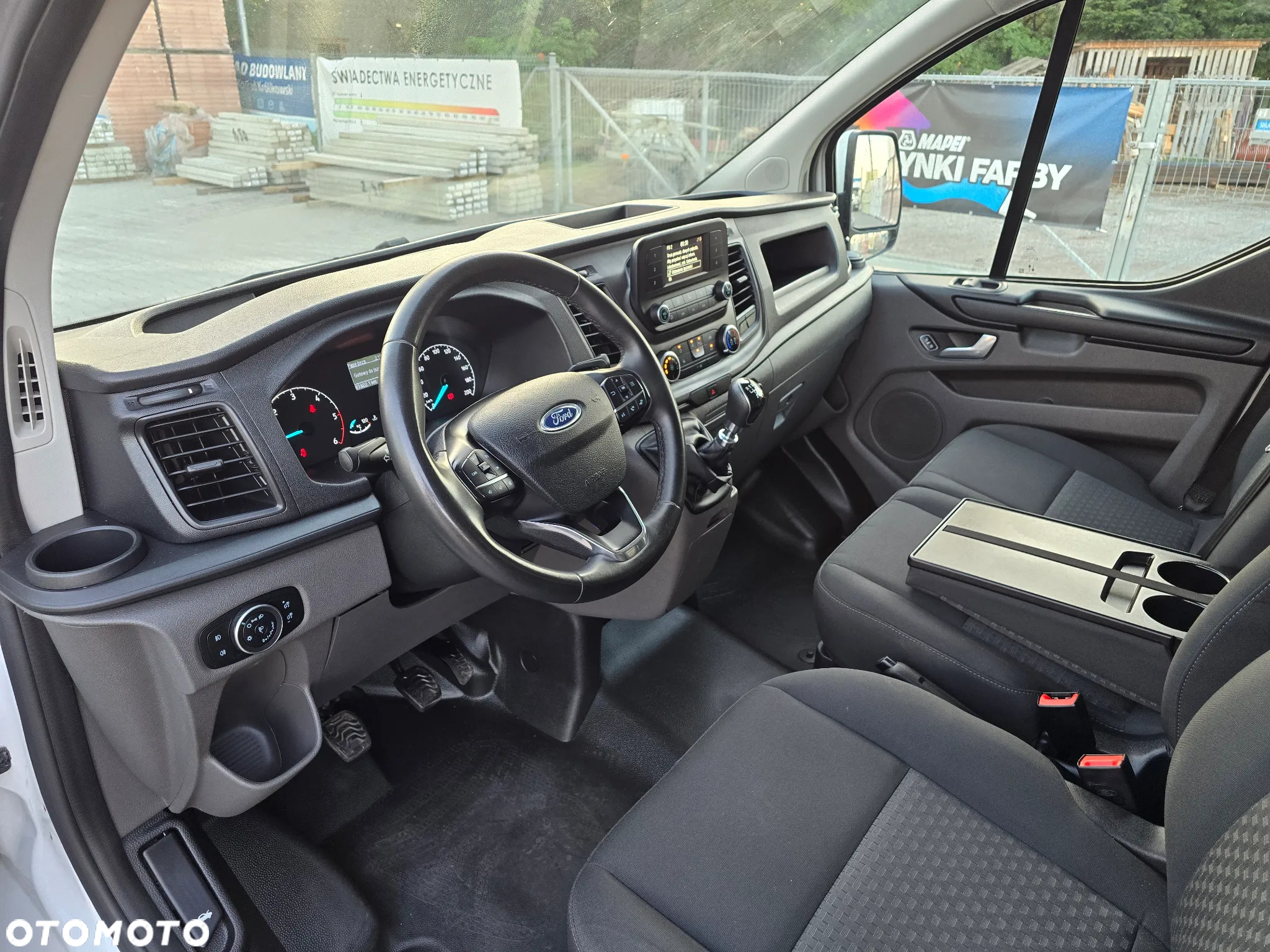 Ford Transit Custom 3 osobowy L2 H1 - 19