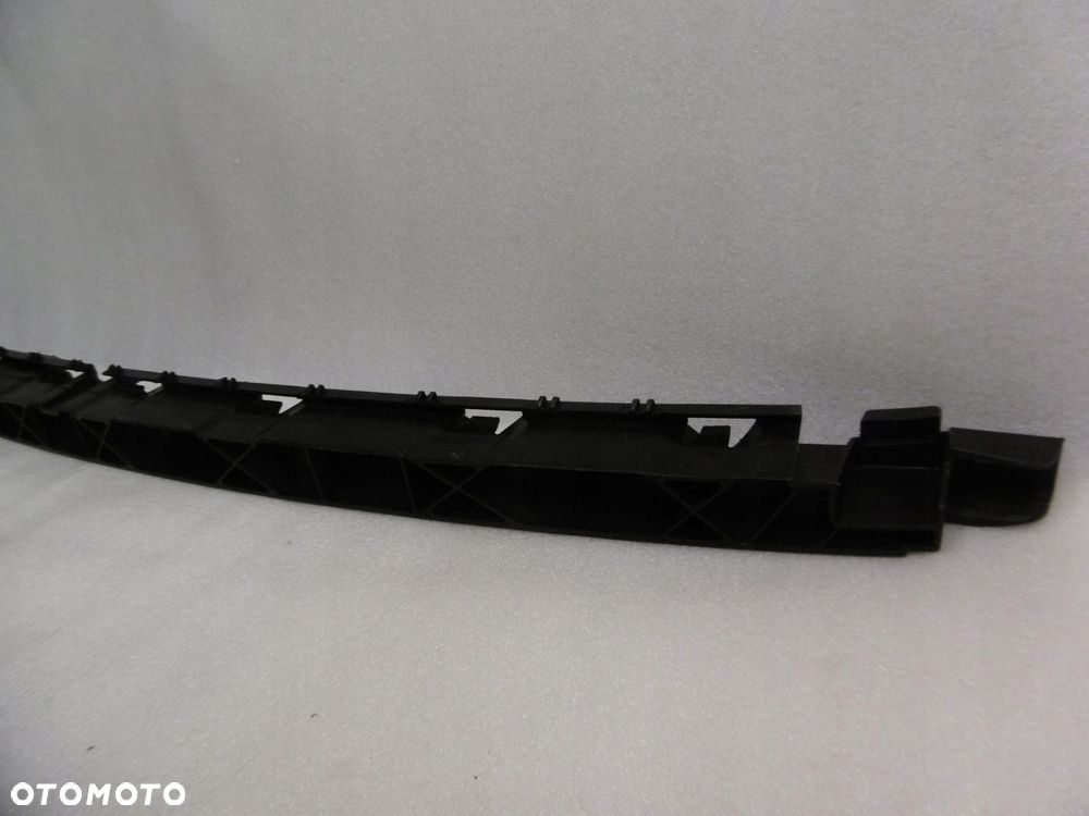 AUDI A6 C7 4G9 KOMBI - mocowanie zderzaka tylnego - 3