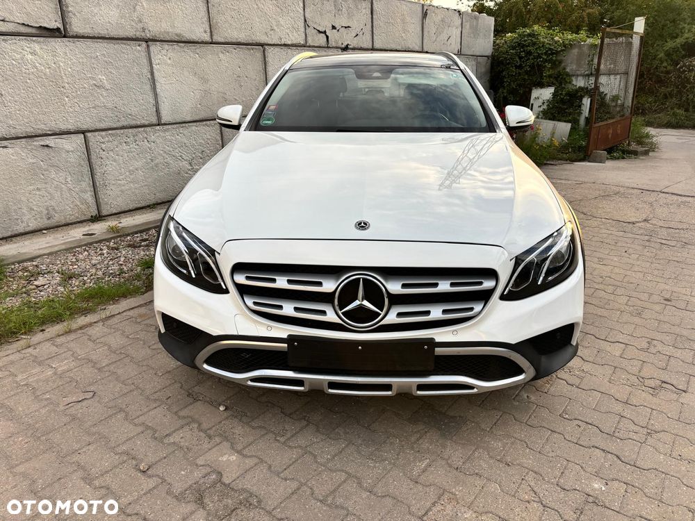 Mercedes-Benz Klasa E - 11