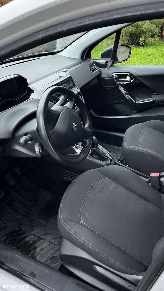 Peugeot 208 1.0 VTi Access - 10