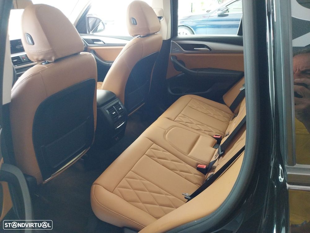 BMW X3 30 e xDrive - 7