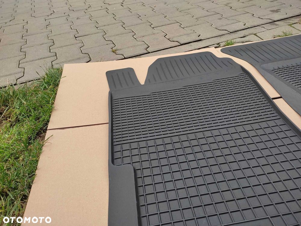 CHRYSLER PT CRUISER NOWE Dywaniki PRZÓD gumowe dopasowane korytka - 2