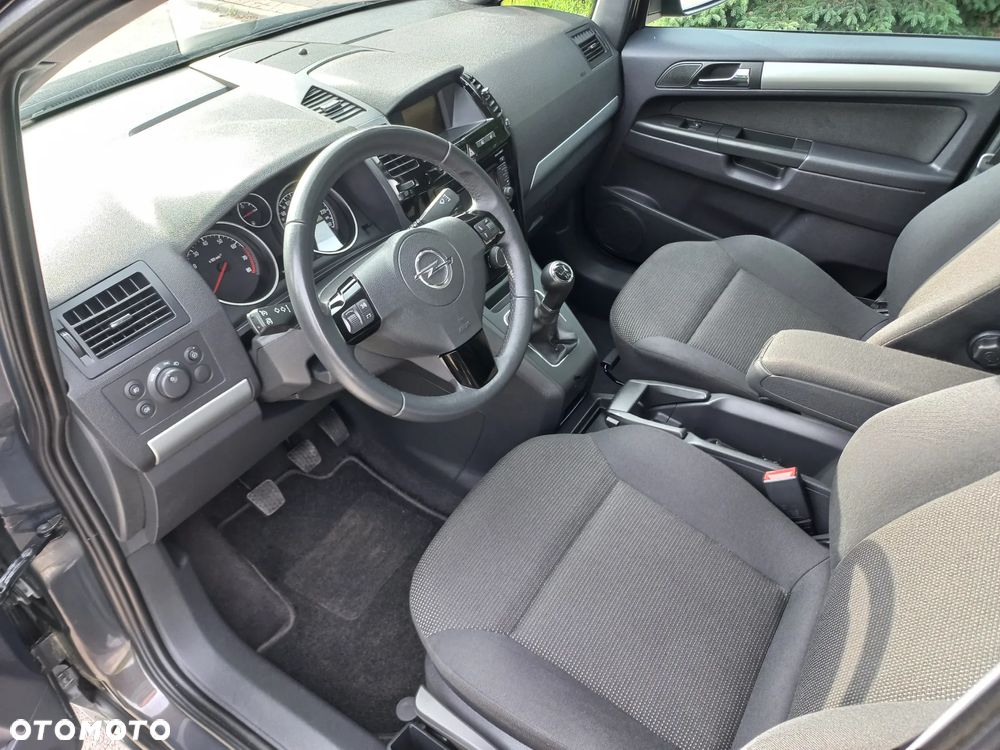 Opel Zafira 1.8 Innovation 110 Jahre - 22