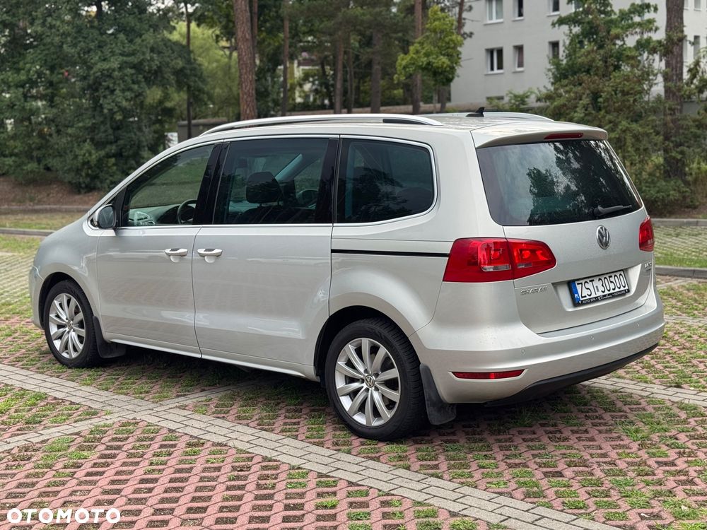 Volkswagen Sharan 2.0 TDI Highline DSG - 4