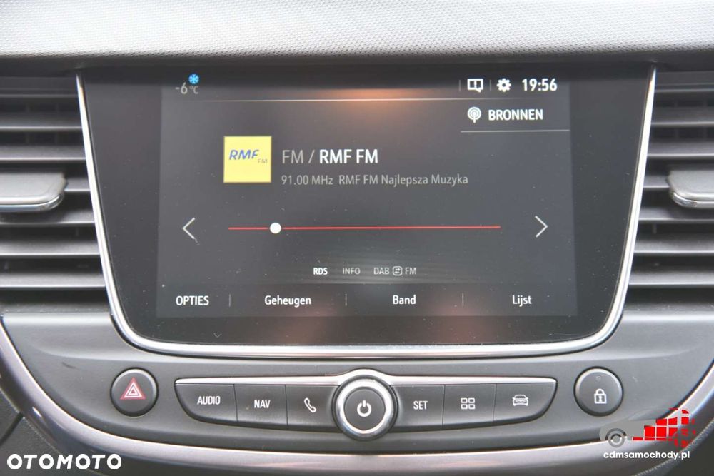 Opel Crossland X - 26