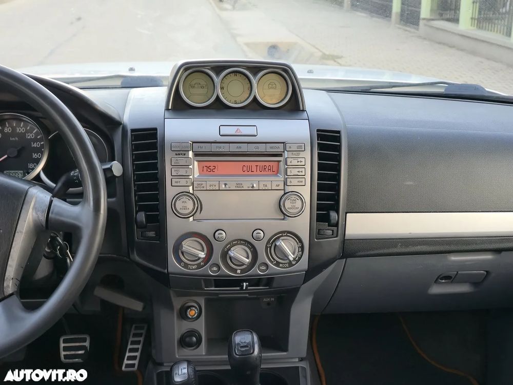 Ford Ranger - 8