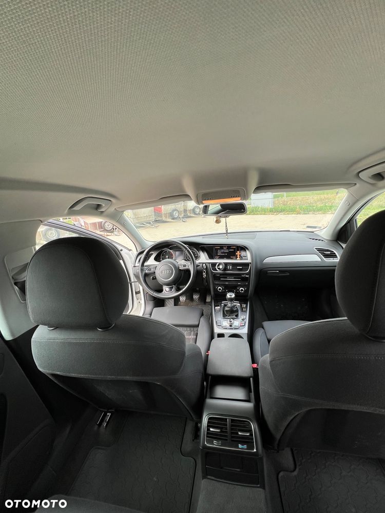 Audi A4 Avant 2.0 TDI - 15