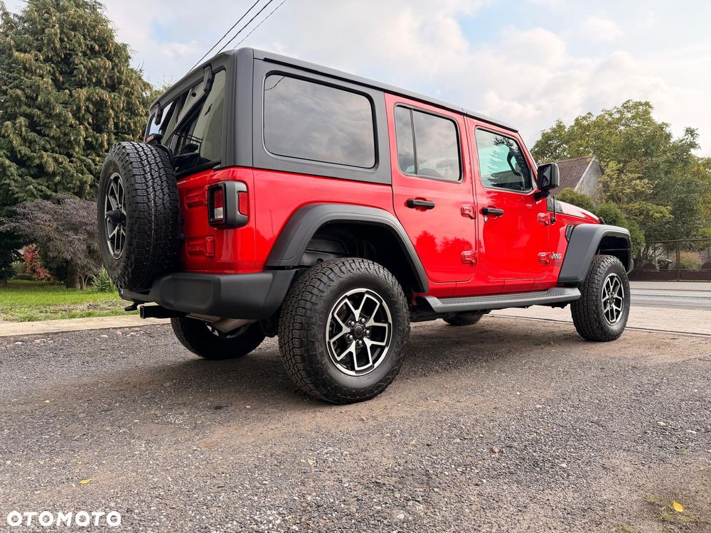Jeep Wrangler - 11