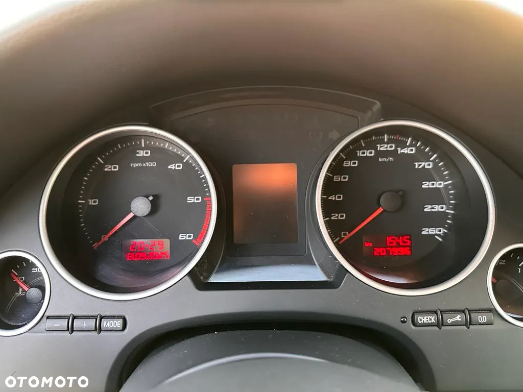 Seat Exeo 2.0 TDI DPF Style - 14
